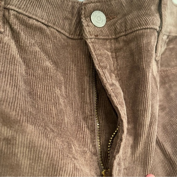 WORN ONCE! Old Navy Woman’s Higher High-Rise Flare Brown Corduroy Pants - Picture 8 of 15